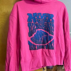 Like new The North Face cropped hoodie